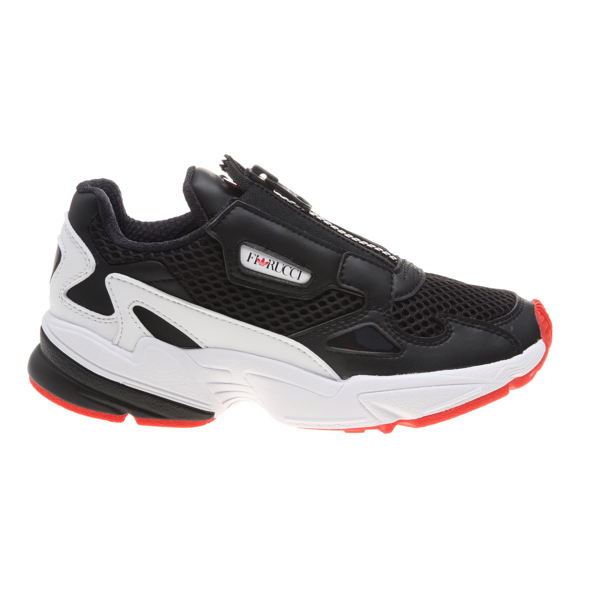 Recurso cortar Fascinar Cheap Womens core black/cloud white/red Adidas Falcon Trainers | Soletrader  Outlet